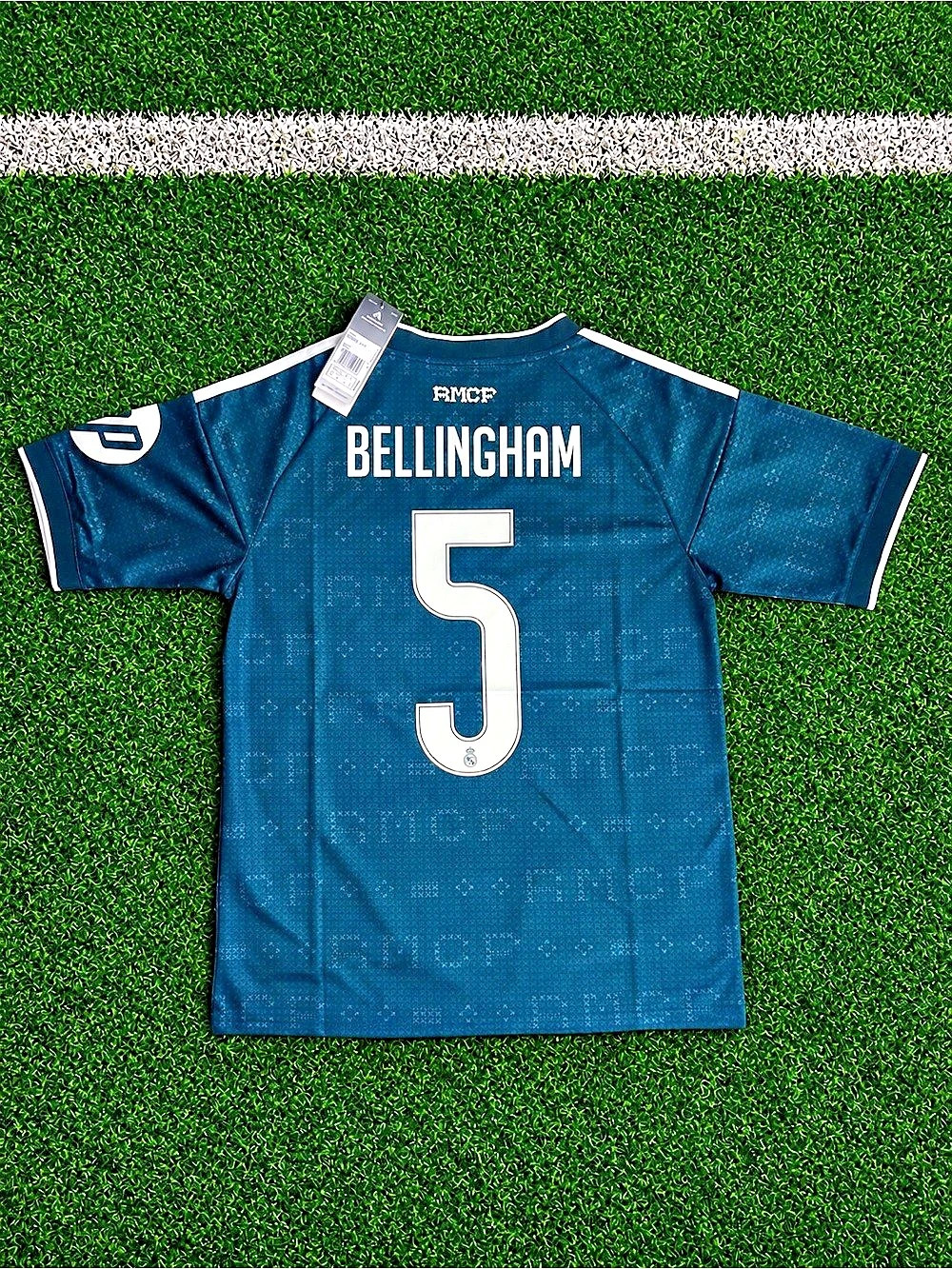 Real madrid Bellingham #5 soccer jersey 26/27 away small new with tags